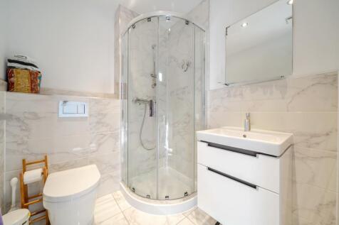 Ensuite Shower Room