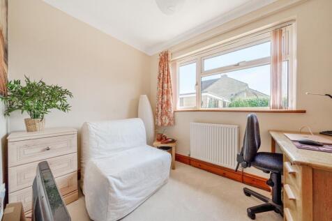 Bedroom/Study
