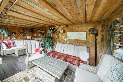Entertaining Area