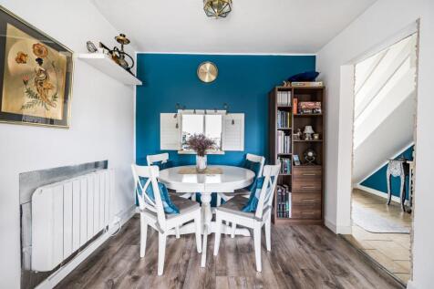 Reception/Dining Room