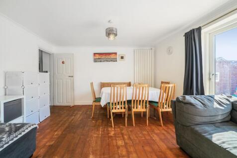 Reception/Dining Room
