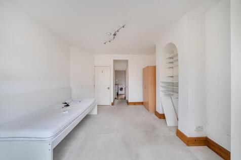 Bedroom/Reception Room