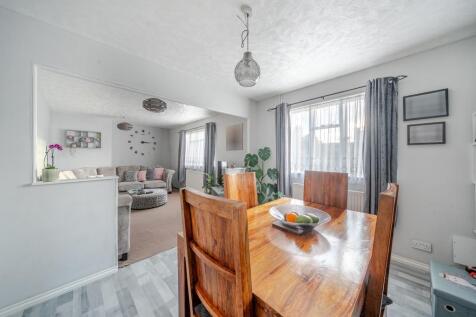 Reception/Dining Room