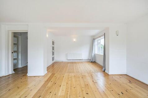 Rear Bedroom