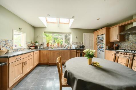 Dining  / Kitchen