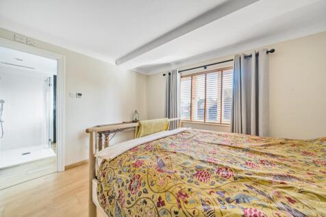 Third Bedroom- En-suite