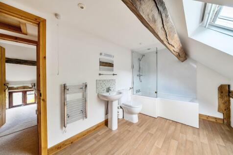 Cottage Bathroom