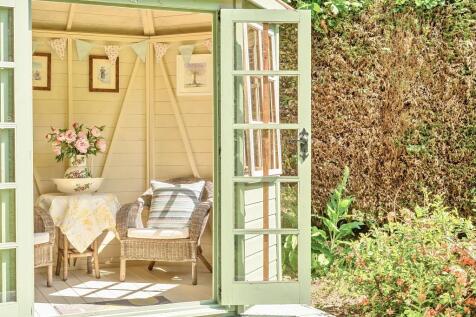 Summer house