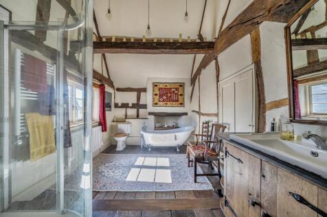 Bedroom 1 En-Suite