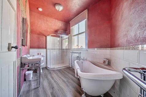 Bedroom 3 En-Suite