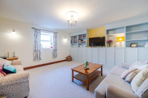 Annexe living room
