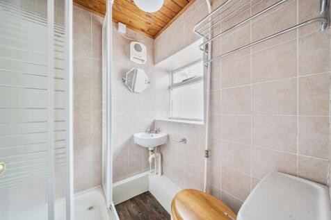Bedroom 1 En-Suite