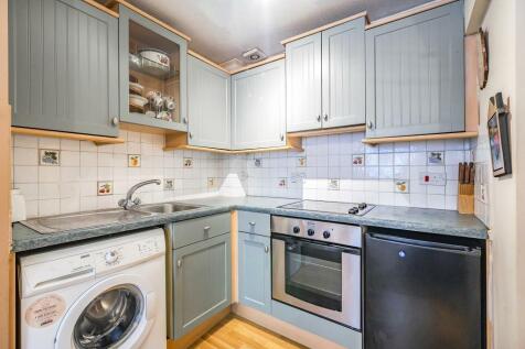 Reception/Kitchen