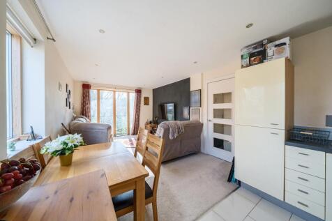 Reception/Kitchen