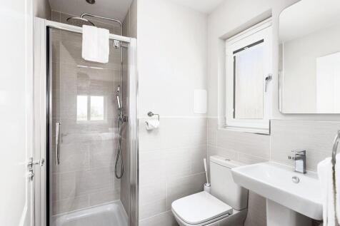Bedroom 2 En Suite