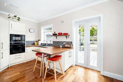 Kitchen/Breakfasting Room
