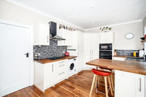 Kitchen/Breakfasting Room