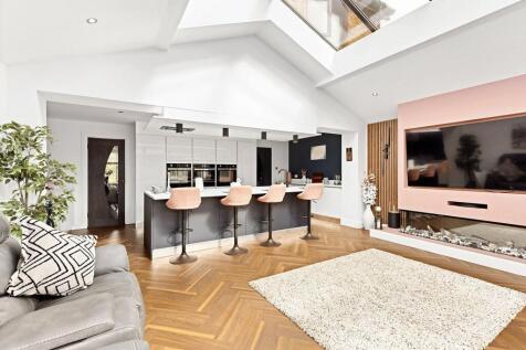 Open Plan Kitchen/Family Room