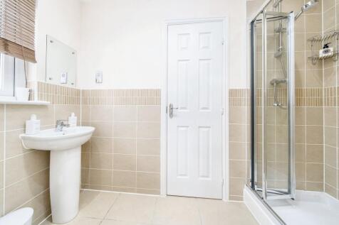 Jack &#39;N&#39; Jill Bathroom