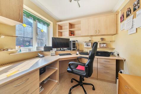 Study/bedroom