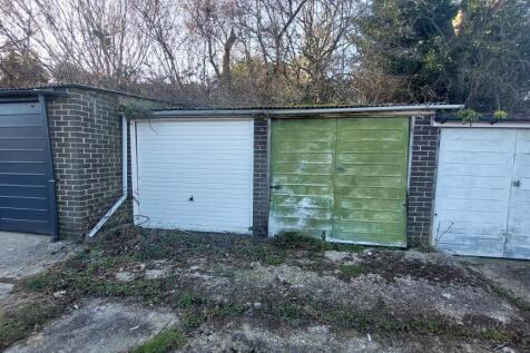 Garage in block