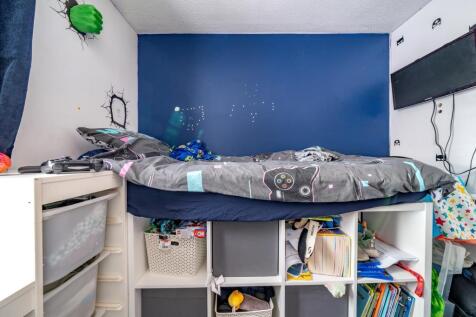 Bedroom 2 no2