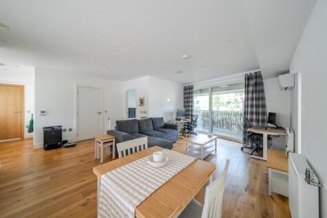 Open Plan Living and Dining