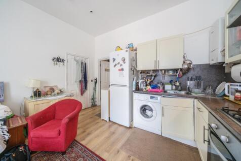Living Area/Kitchen