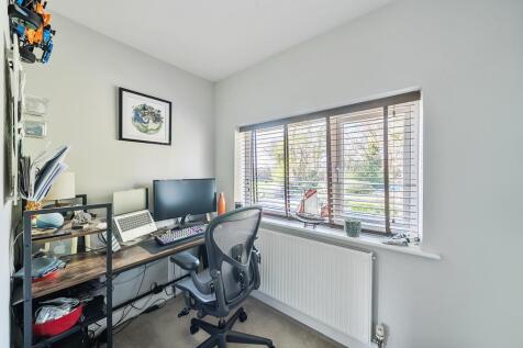 Study/bedroom