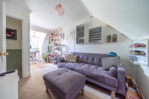 2nd Bedroom