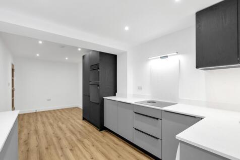 1-113-LondonRoad-08