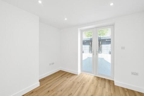 1-113-LondonRoad-09