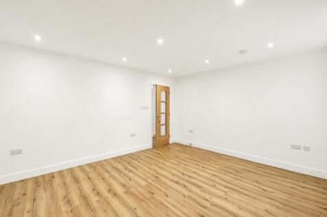 1-115-LondonRoad-05
