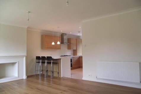 Lounge/Kitchen
