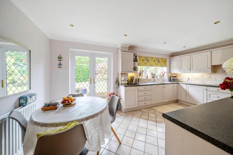 1361617-13-68dd41...