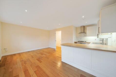 1387950-12-6937f9...