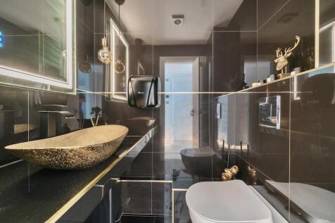 Guest Toilet