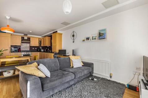 Living/Kitchen