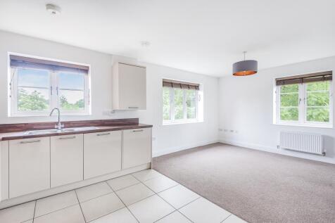 Open plan kitchen/living area