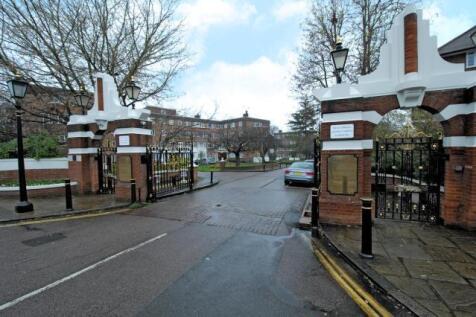 Sheen Court