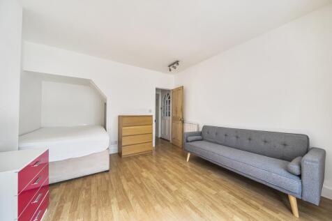 Bedroom/Reception
