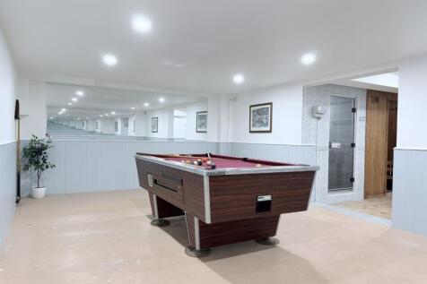 Pool room