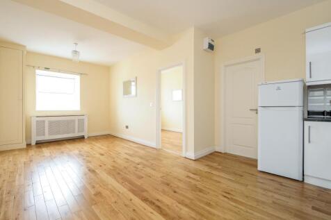 Reception/Kitchen