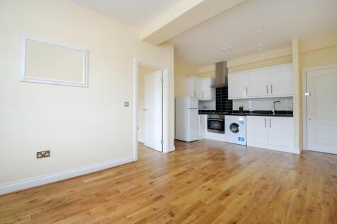 Reception/Kitchen