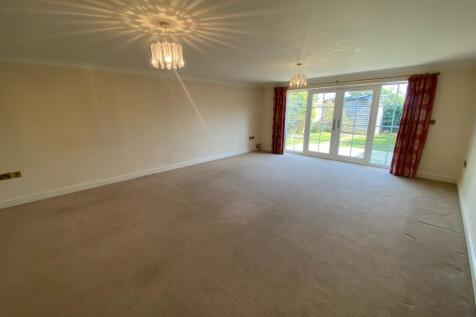 Lounge 1
