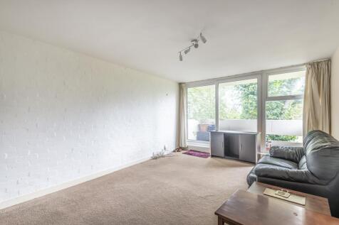 Living room 2