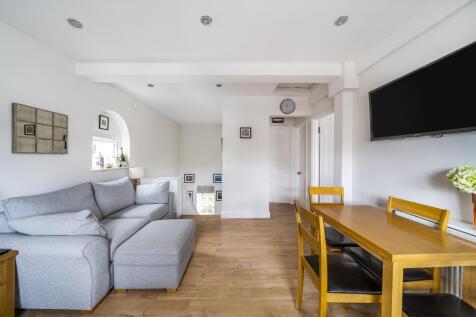 Reception/Dining Area