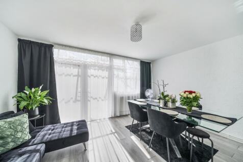 Reception/Dining Area