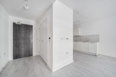 Reception/Kitchen