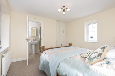 En-suite Bedroom